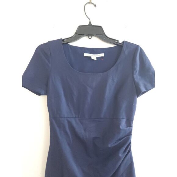 Diane Von Furstenberg Navy Blue "Bevina"Short Sleeve Sheath Dress size 0 - Picture 5 of 10
